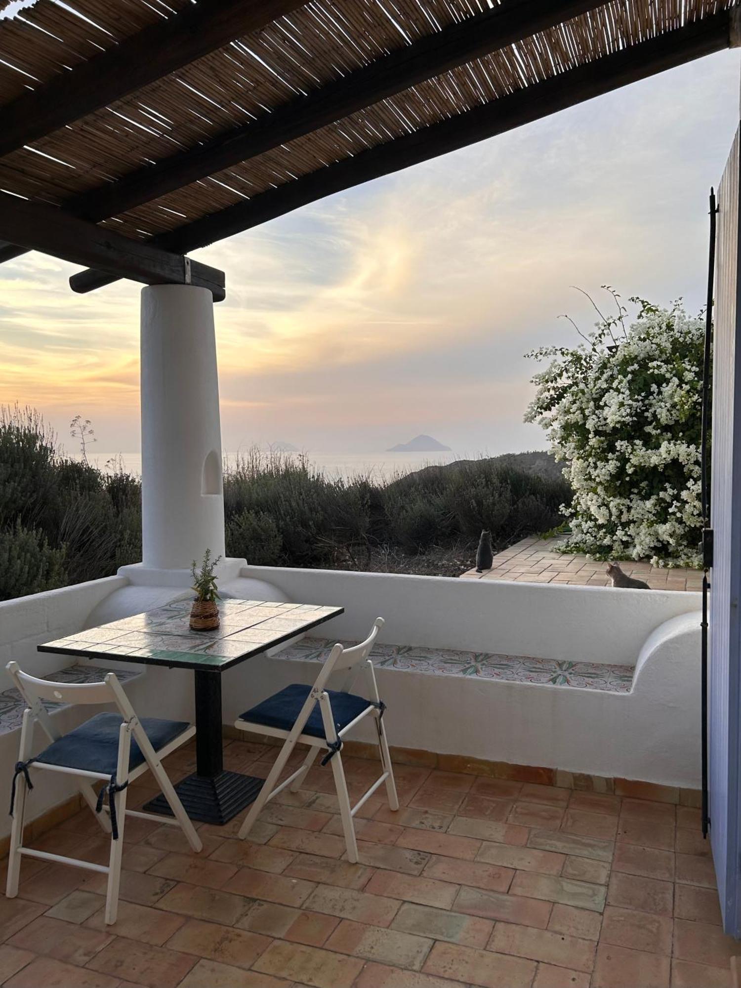 Country Houses Monte Delle Cristule ลีปารี ภายนอก รูปภาพ