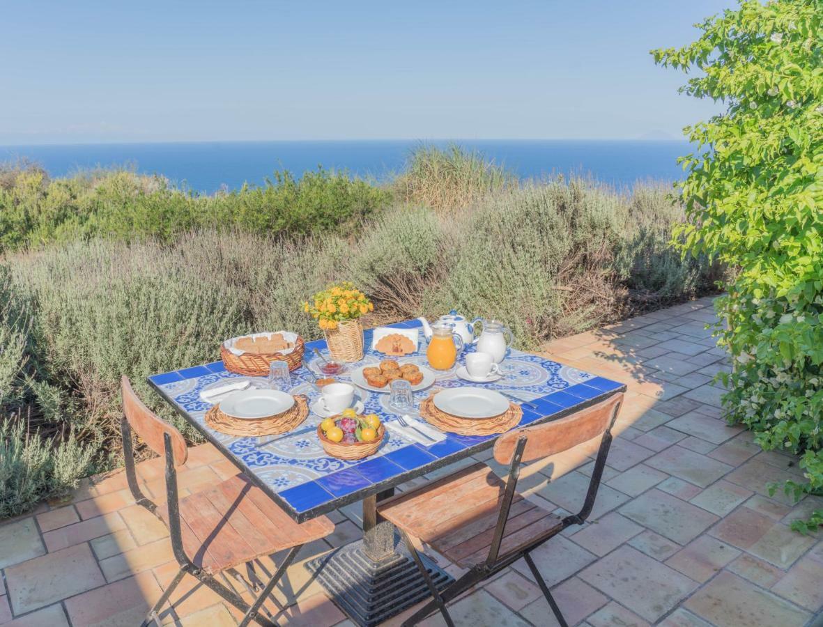 Country Houses Monte Delle Cristule ลีปารี ภายนอก รูปภาพ